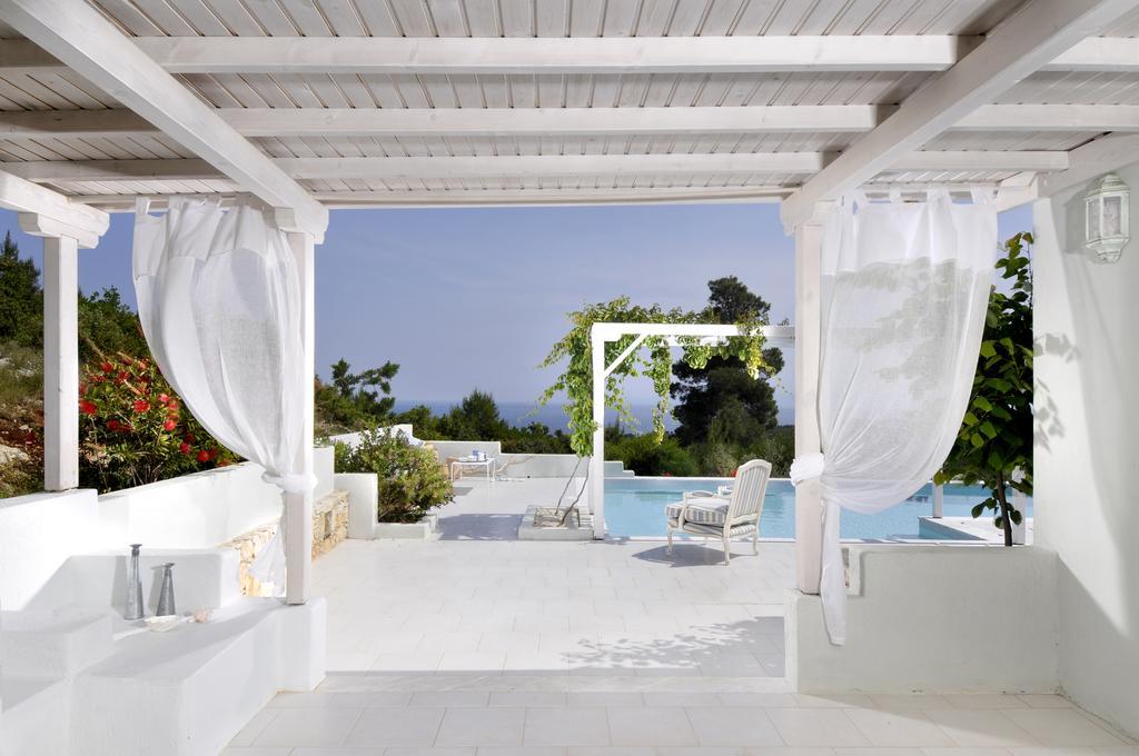 Anemolia Villas With Private Pools Near The Most Beautiful Beaches Of Alonissos Isomata Luaran gambar